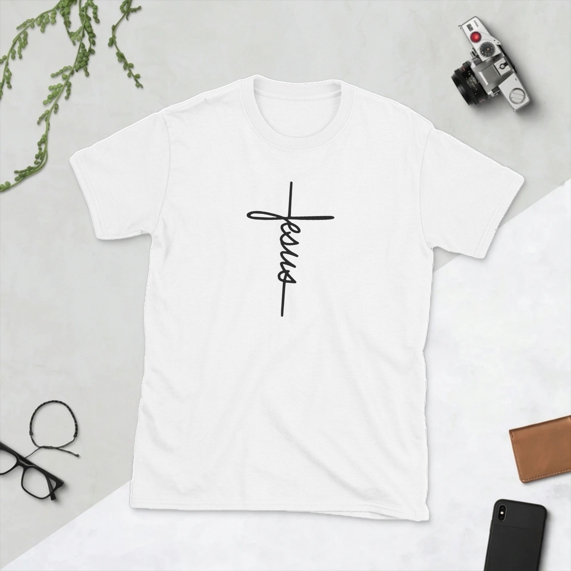 男性 Tシャツ イエスの名前がクロスロゴとして表示される 素 - Summer Clothing Names のレビューと価格